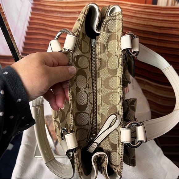 Vintage Coach SoHo Bag monogram canvas and leather, hang tag excellent condition - Picture 11 of 17